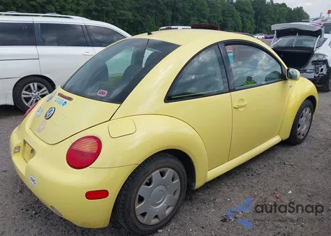 2001 Volkswagen New Beetle Gls z USA, uszkodzony, nr VIN 3VWCK21CX1M451363